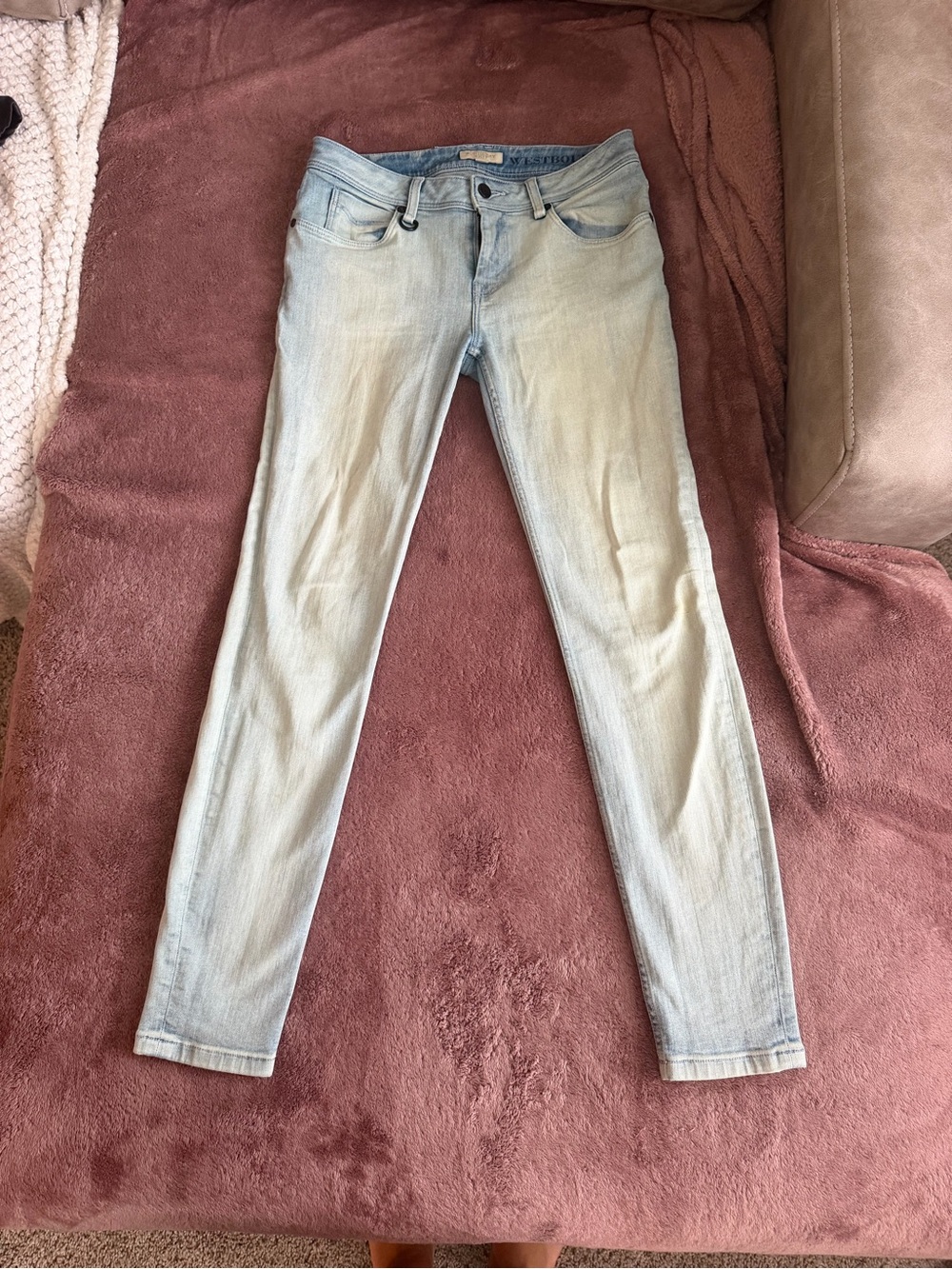 Burberry Brit Westbourne Skinny Ankle Jeans Light Wash Size 28W Designer Denim